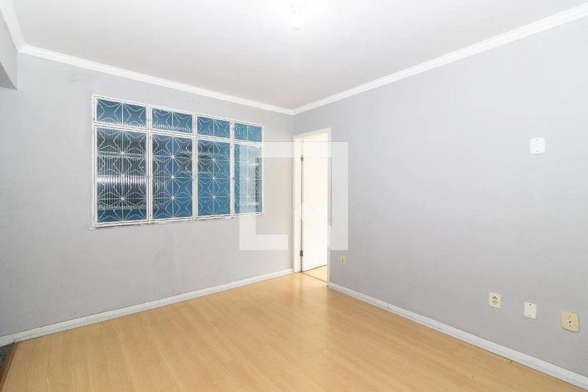 Apartment, 50 m², with wood or laminate floors — photo 4