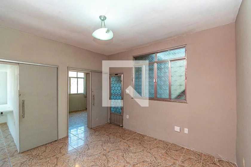 3-bedroom house with separate kitchen and 1 parking spot — photo 17
