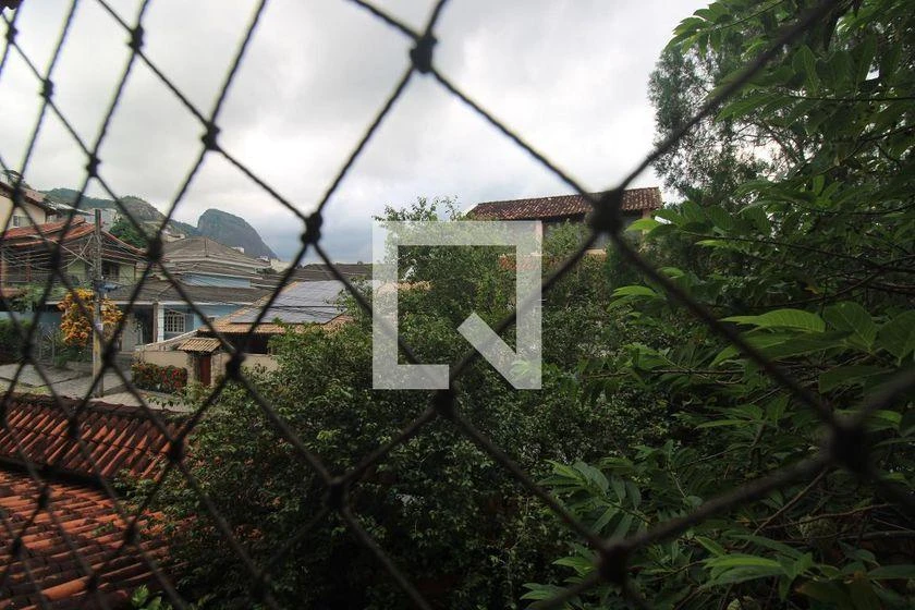 Sobrado em condomínio com 6 quartos e 450 m² — photo 38