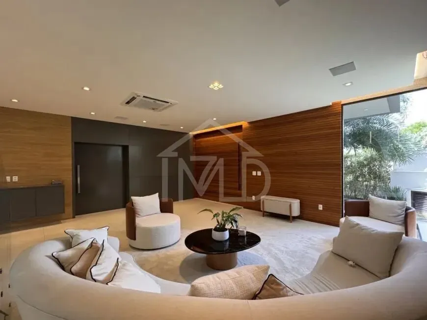Джакузі та 4 спальні: будинок 800 м² — photo 5