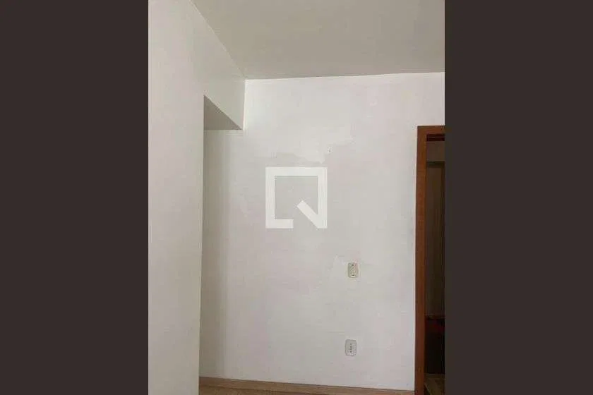 Apartamento de 2 dormitorios con cocina separada y 65 m² — photo 19