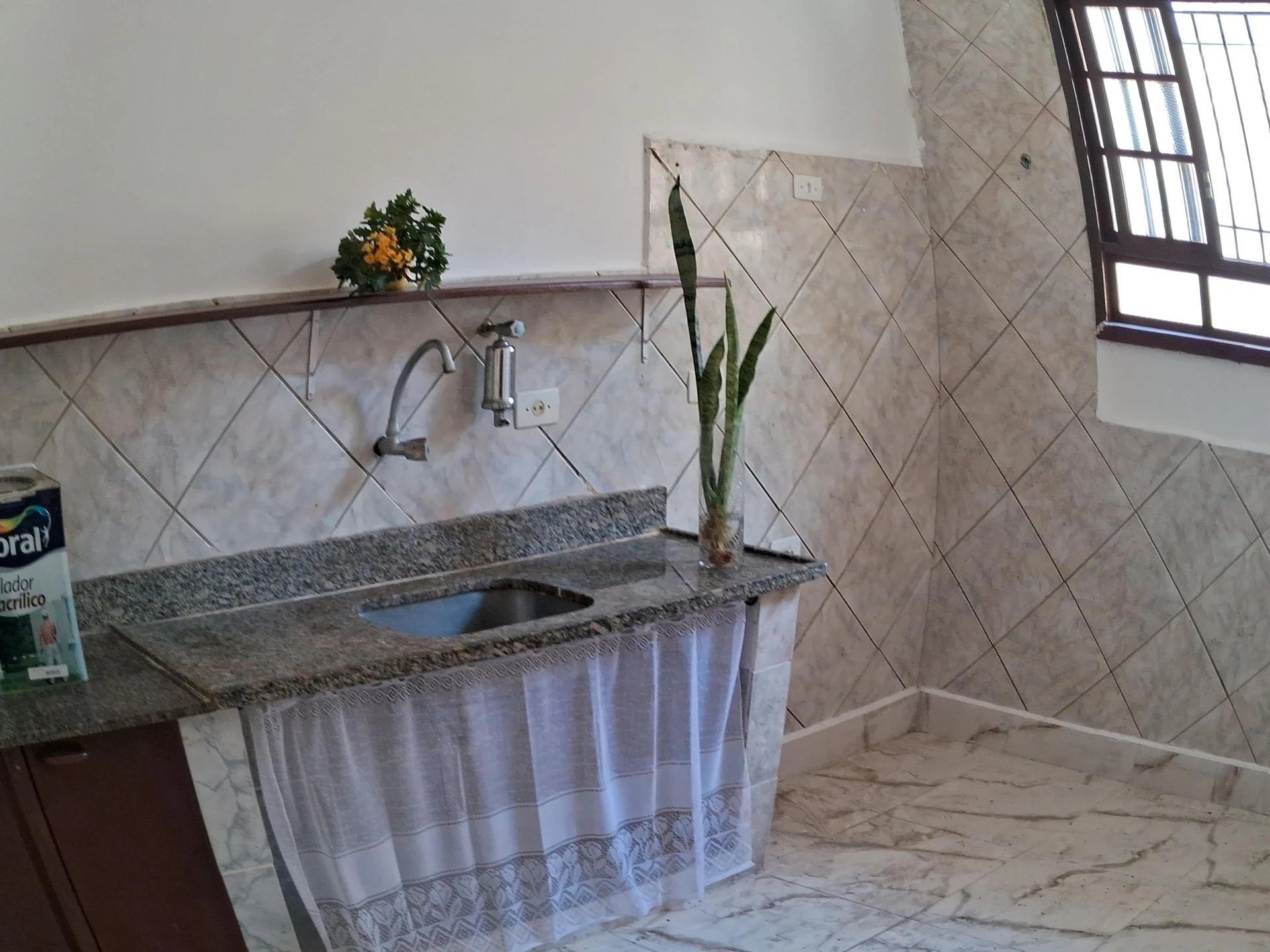 Casa para alugar com 2 quartos e 1 banheiro — photo 11