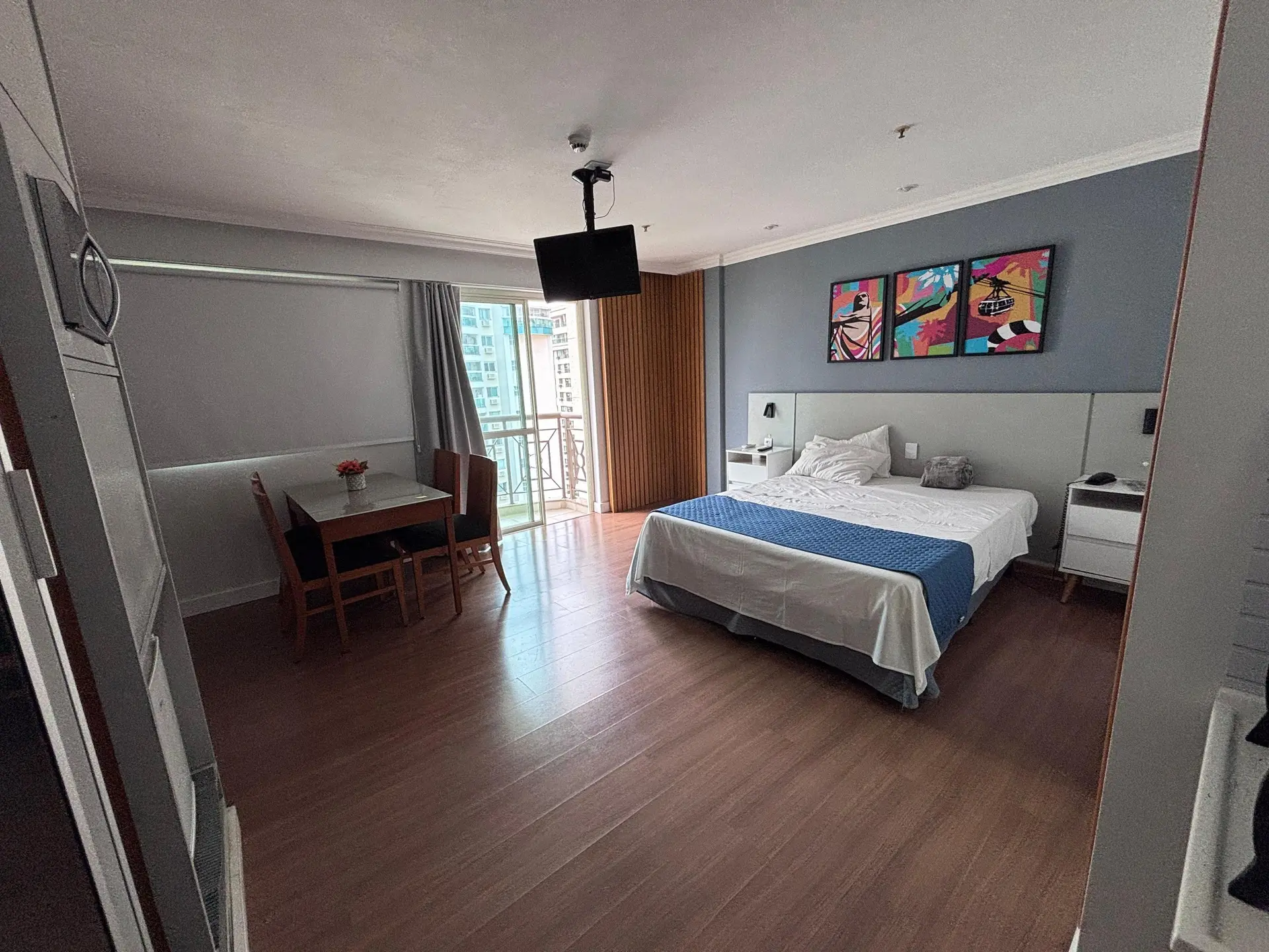 Kitnet com varanda, 1 quarto e 1 banheiro, sem vaga — photo 3