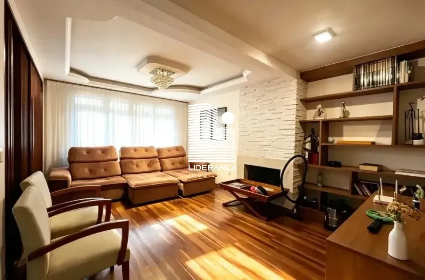 Casa con 5 dormitorios y piscina compartida — photo 4