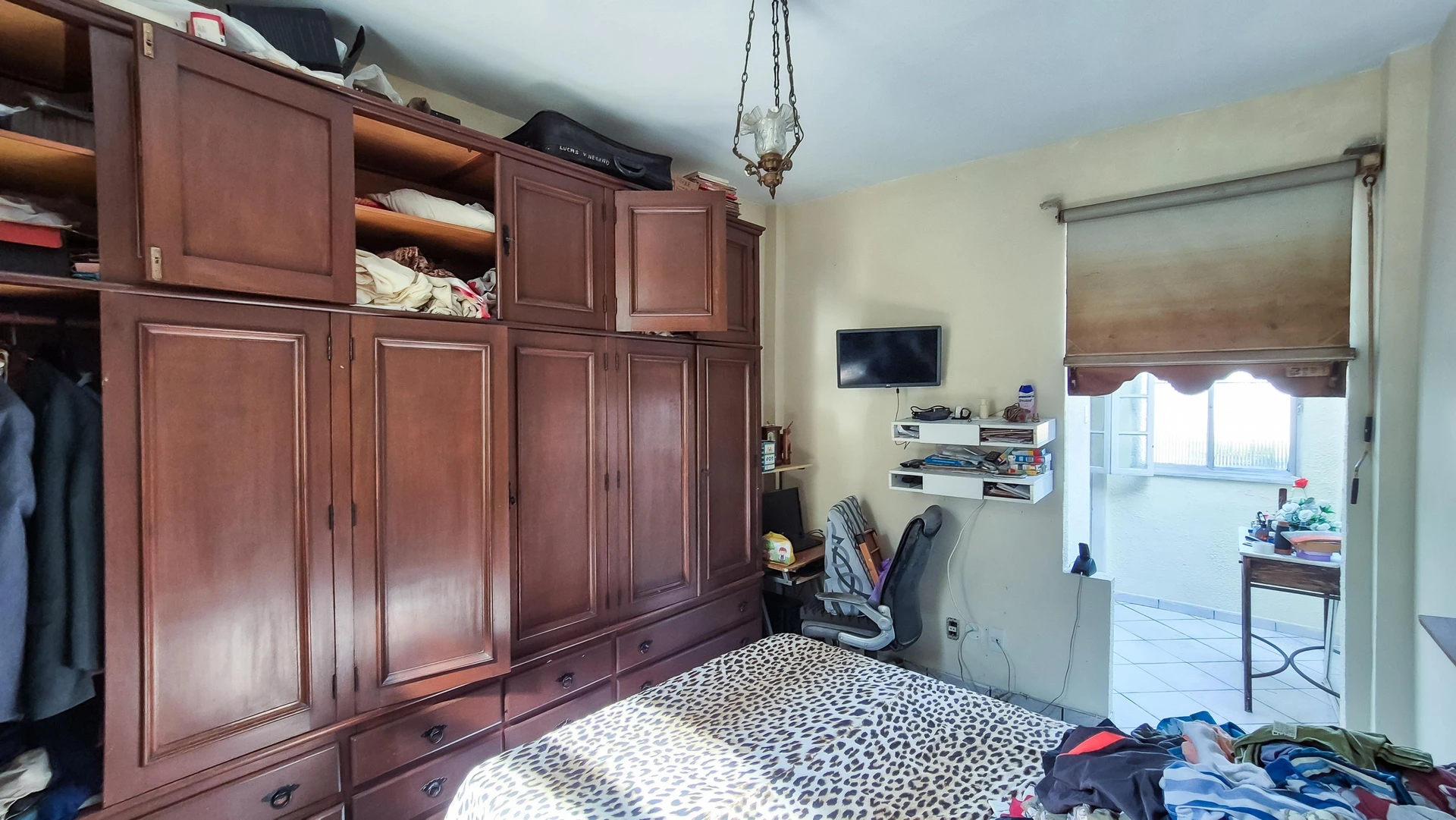 Furnished house with 4 bedrooms, 3 baths and yard — photo 25
