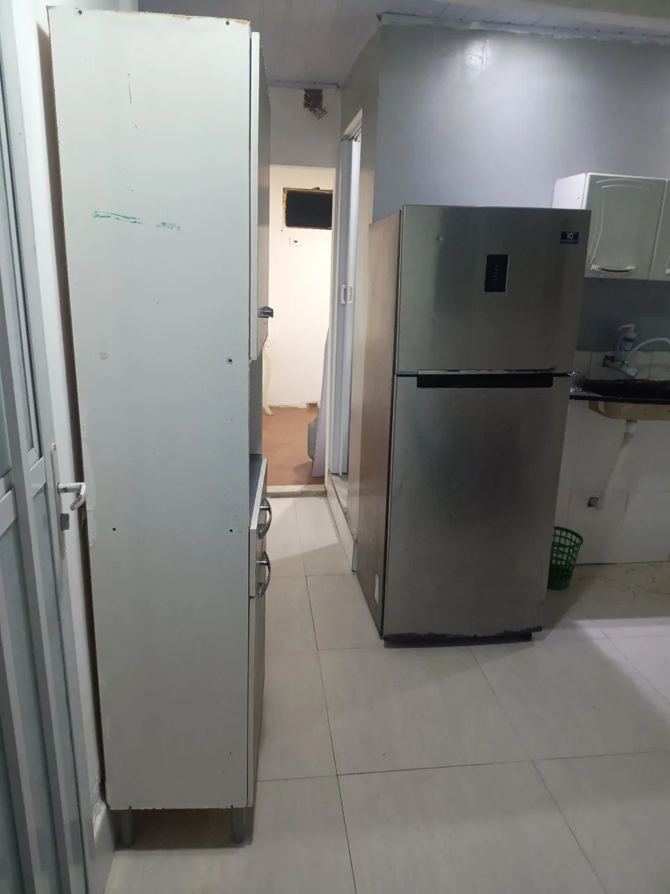 1 quarto e piso de madeira ou laminado: apartamento de 28 m² — photo 6