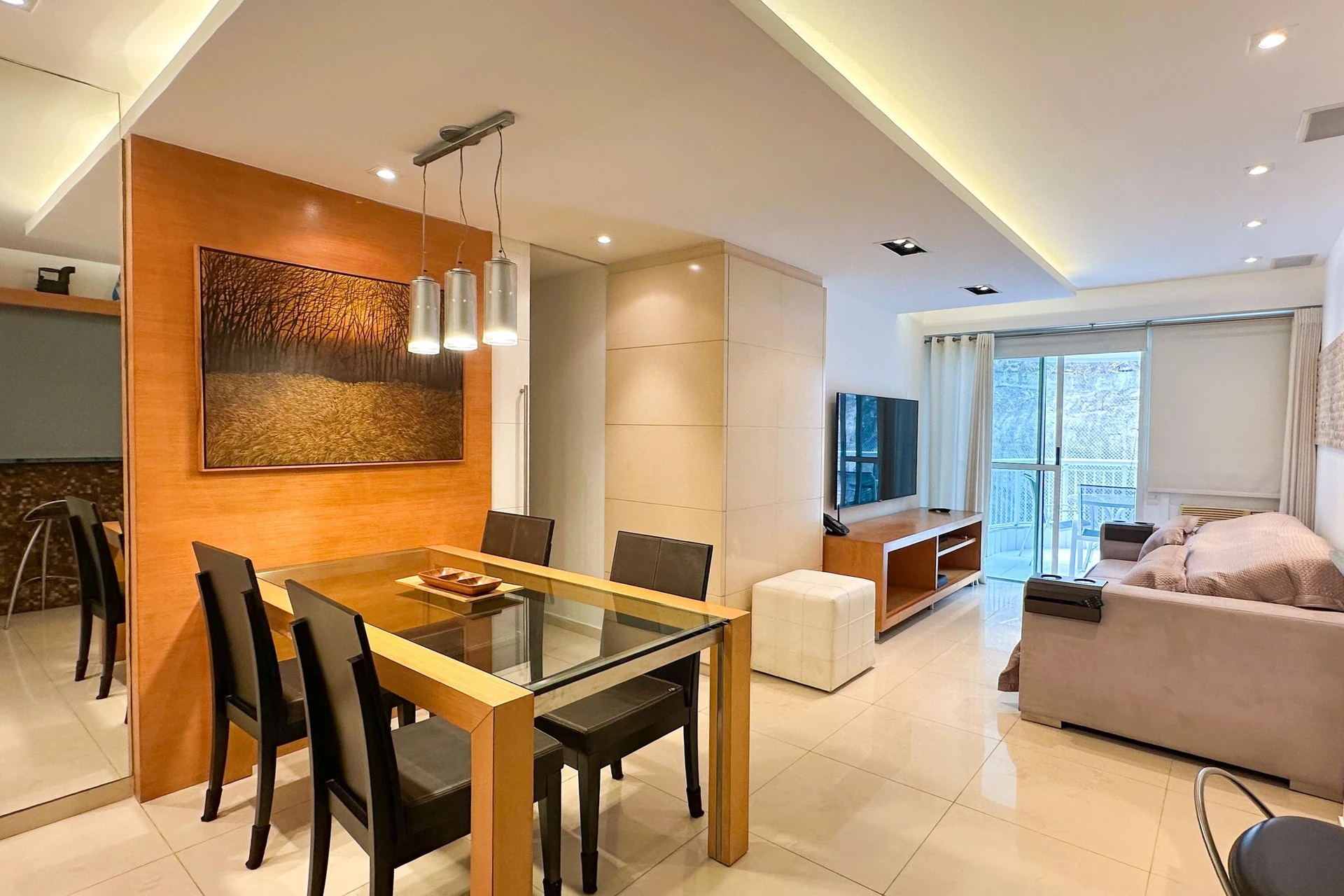 Furnished apartment with 2 bedrooms and built-in wardrobes — photo 16