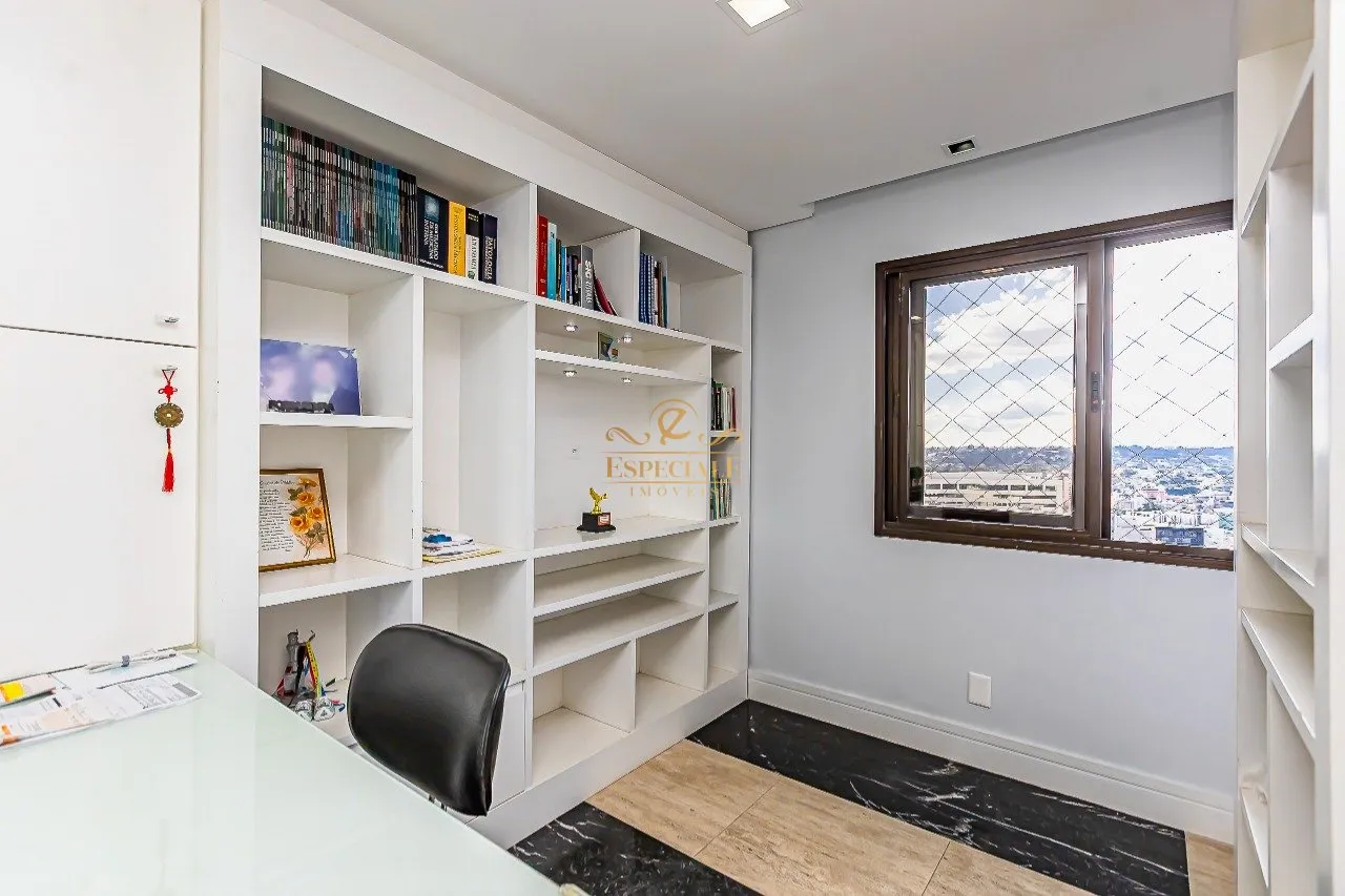 Furnished triplex penthouse with 4 en-suite bedrooms — photo 29