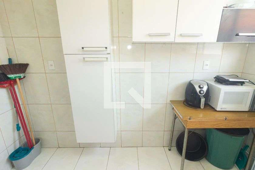 2-bedroom apartment with a separate closed kitchen — photo 29