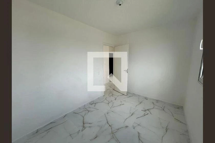 Apartamento de 40 m² com 2 quartos e varanda com churrasqueira — photo 5