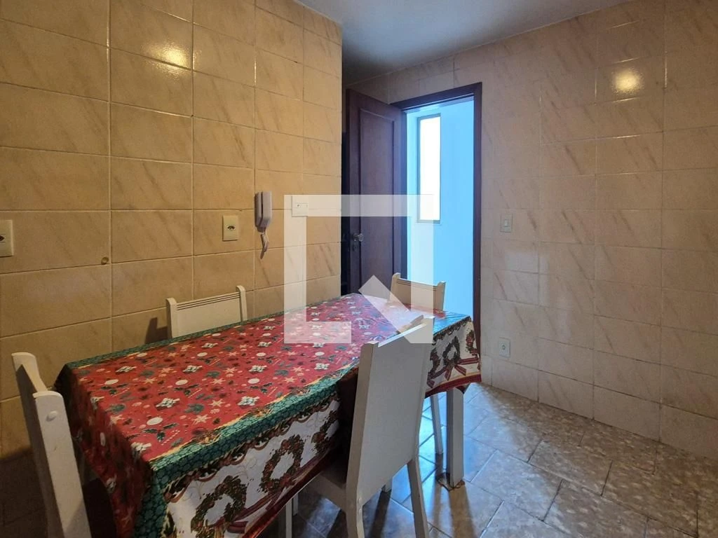 Furnished apartment with 3 en-suite bedrooms and 3 baths — photo 20