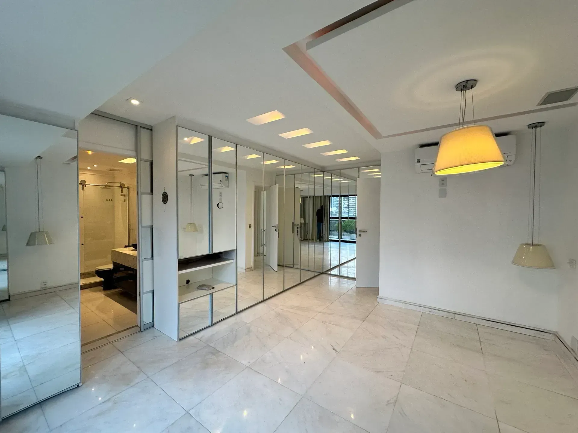 Apartamento sin muebles con 3 dormitorios y se aceptan mascotas — photo 48