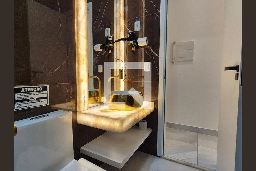 Casa mobiliada com 8 suítes e 200 m² — photo 32