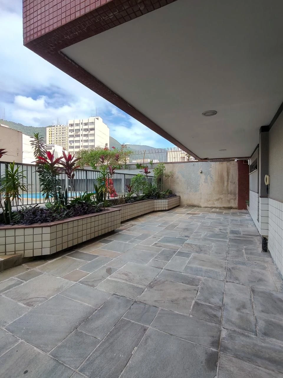 Apartamento mobiliado com 4 quartos e 2 vagas — photo 29