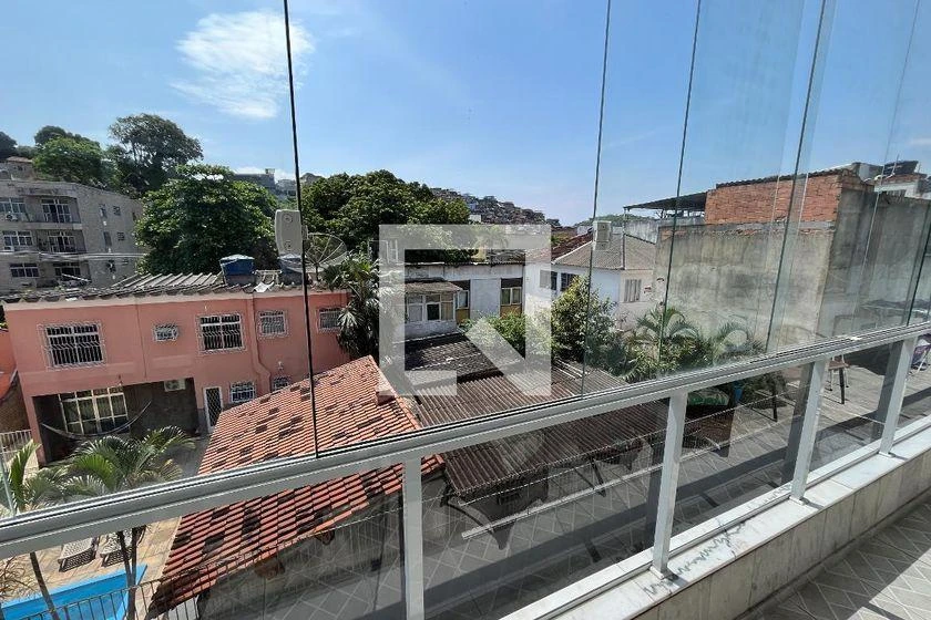 Furnished apartment, 131 m², with a glass-enclosed balcony — photo 26