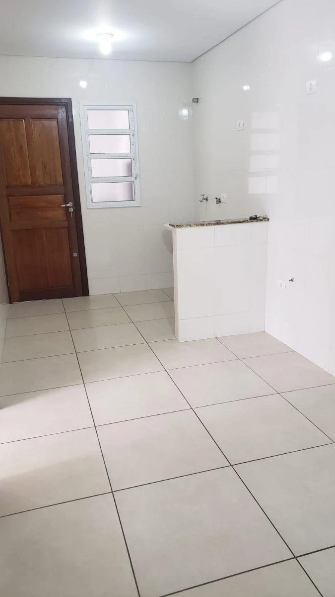 3-bedroom house with a grill on the balcony in Curitiba — photo 12