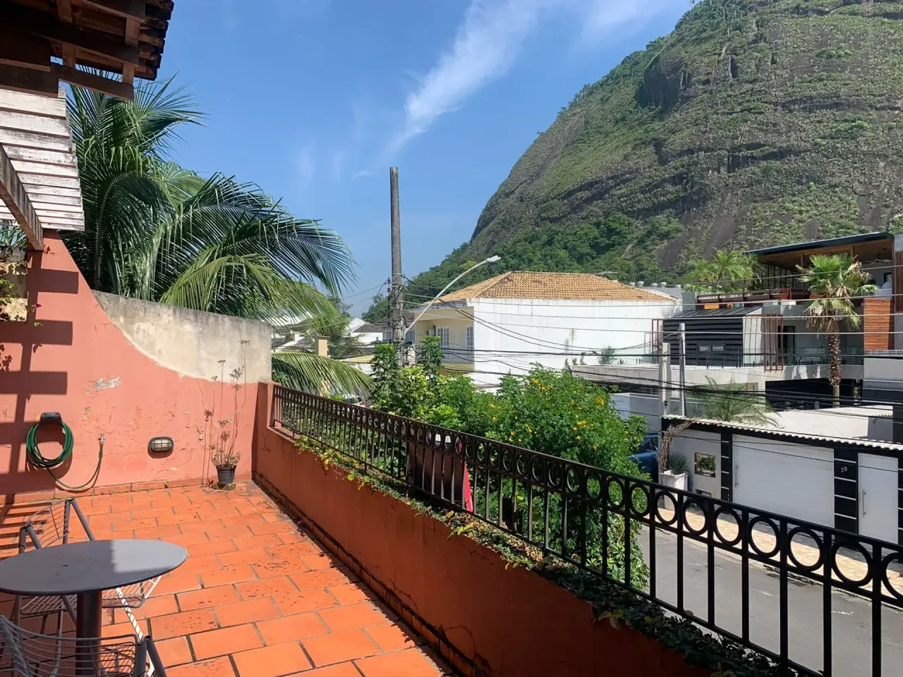 Casa com 4 dormitórios e 5 banheiros, com 3 vagas — photo 10
