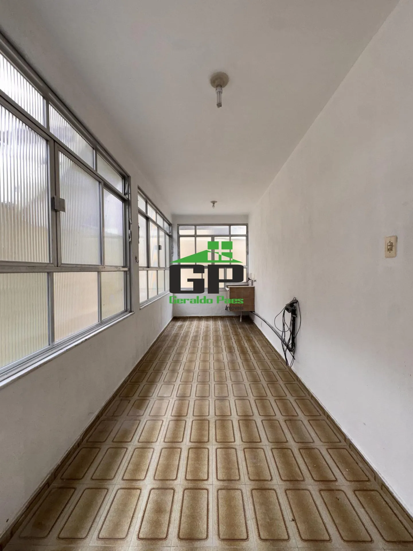 Unfurnished house with 4 bedrooms and a balcony — photo 29