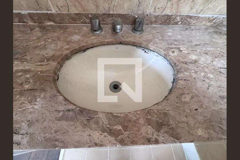 Apartamento para aluguel de 108 m² com 2 suítes e varanda — photo 22