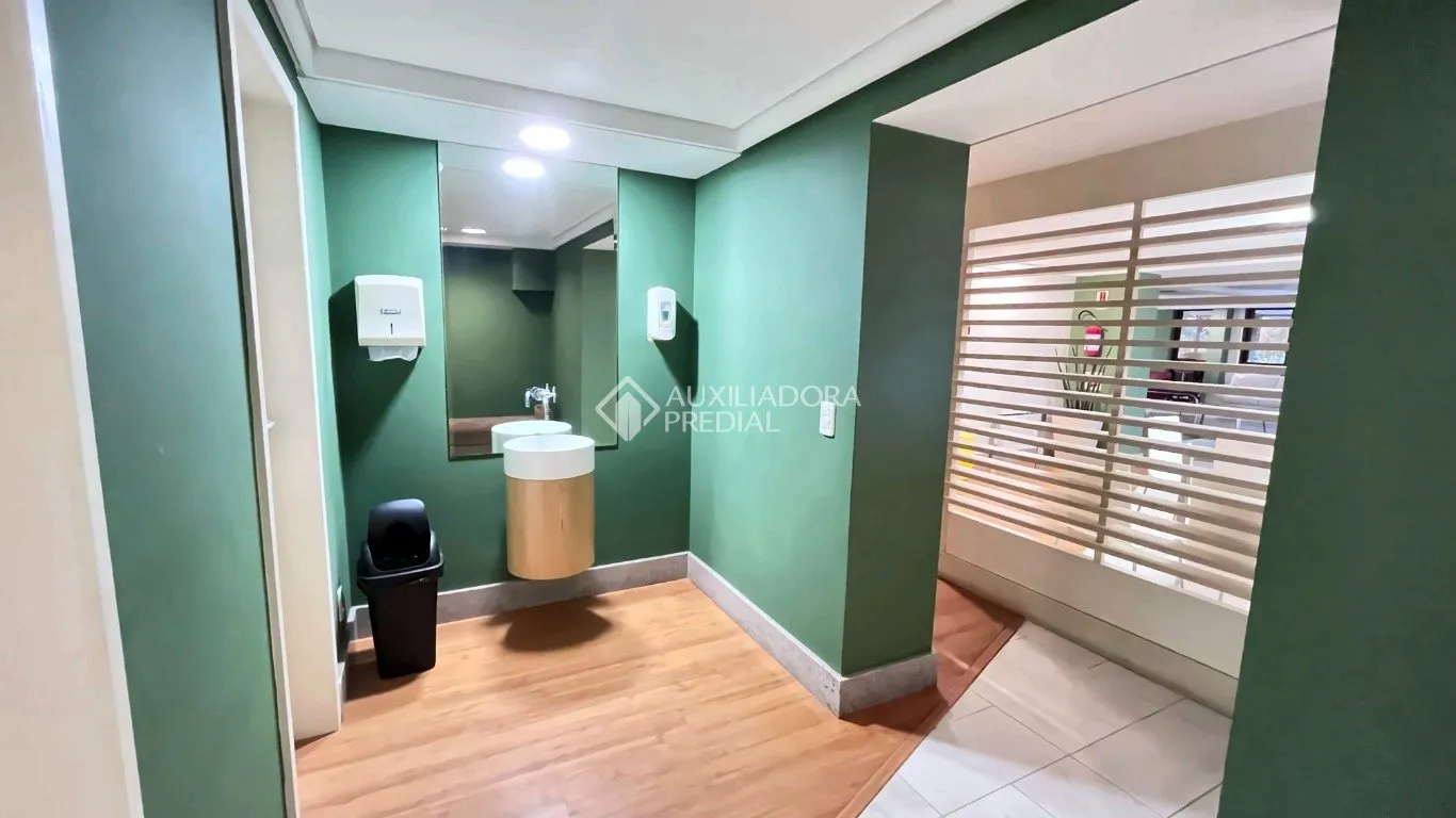 Вид на парк та 2 спальні: квартира 40 м² — photo 55