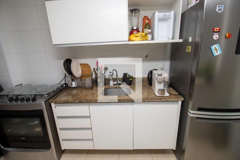 2-bedroom apartment with a mountain view in Rio de Janeiro — photo 18
