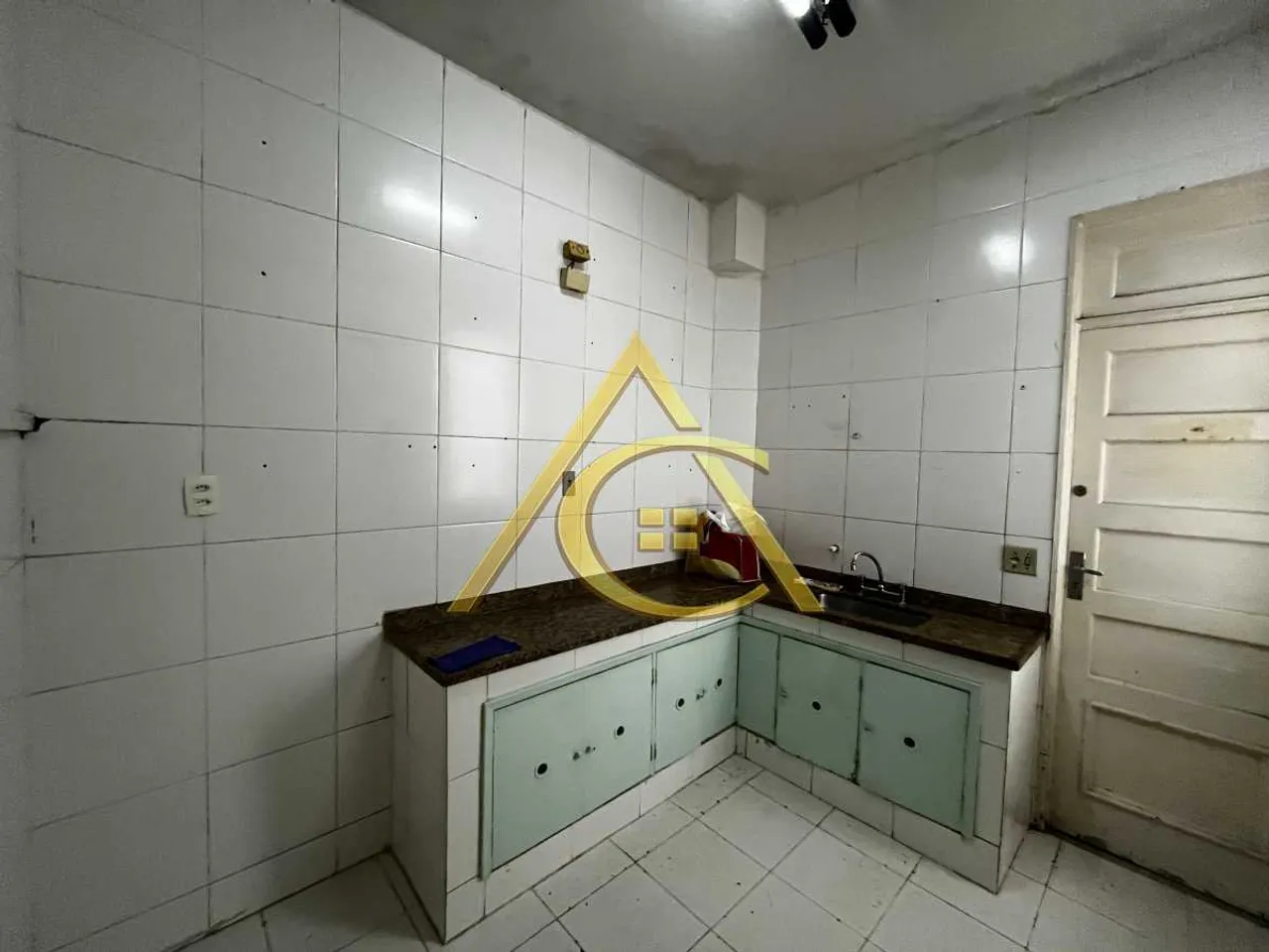 Apartamento de 3 dormitorios con terraza, 130 m² — photo 2