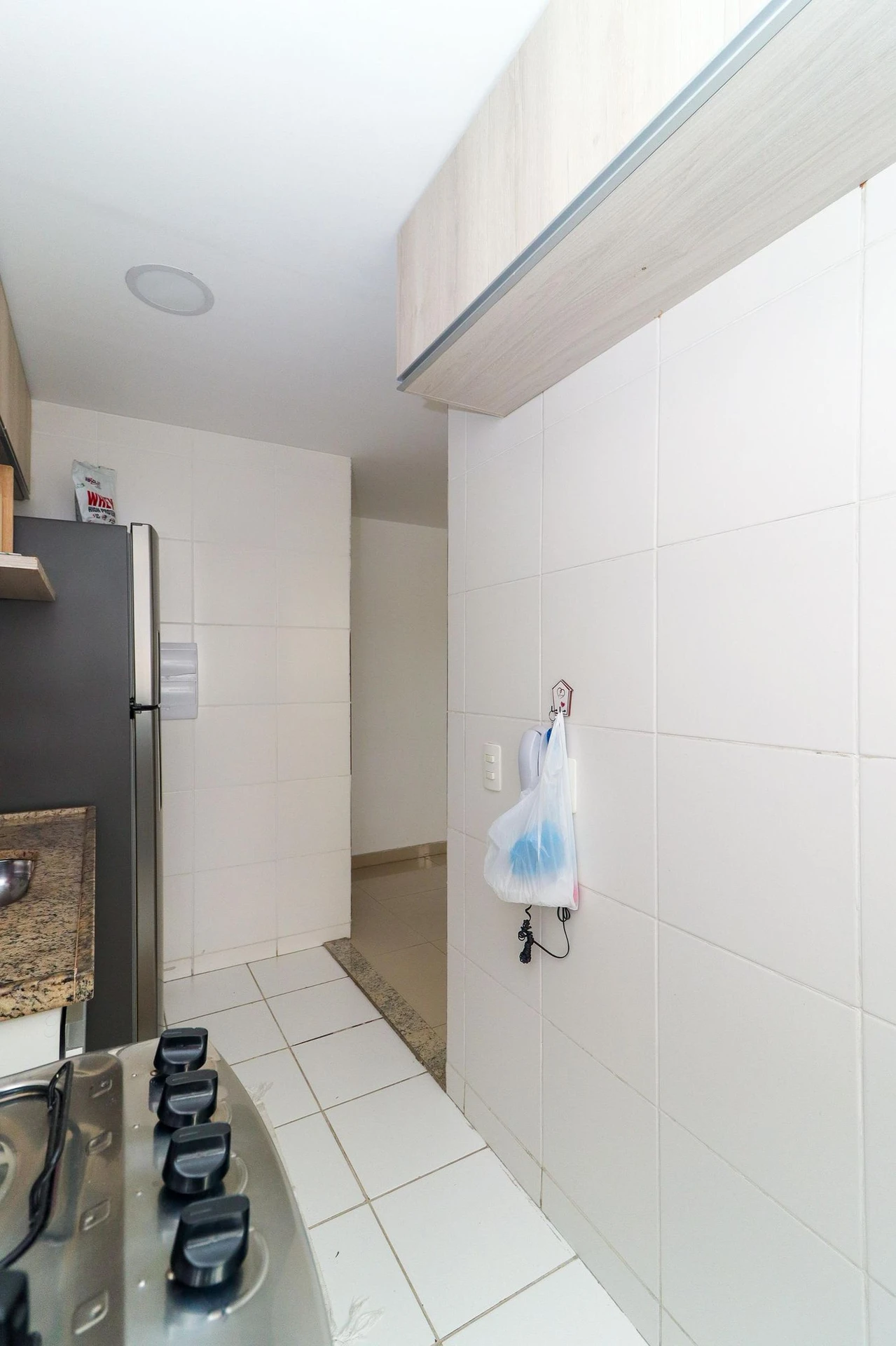 Furnished 2-bedroom apartment with 1 bathroom — photo 14