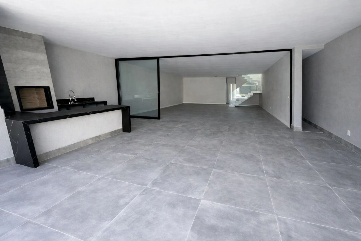 Unfurnished house with 4 en-suite bedrooms and 6 baths — photo 18