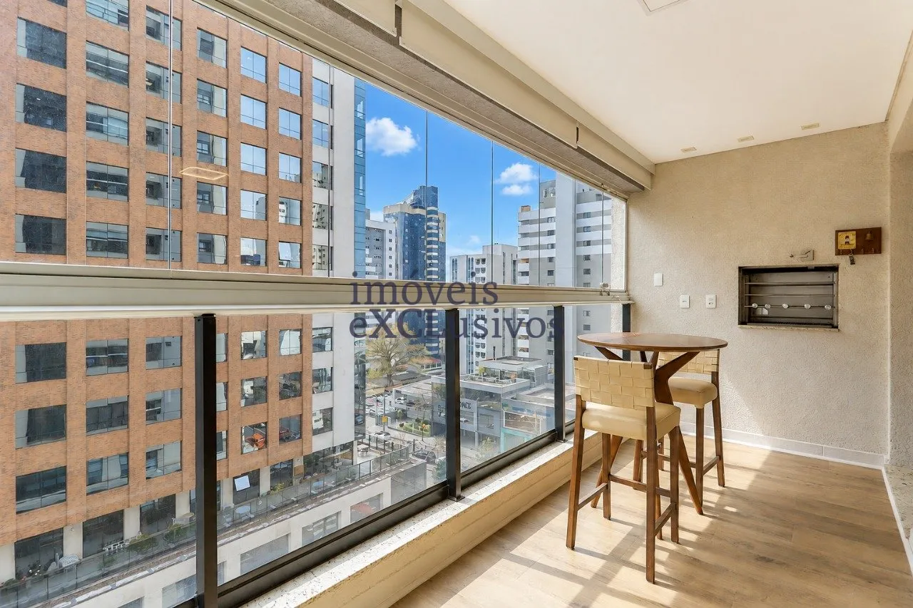 Furnished apartment with a gas open-plan kitchen