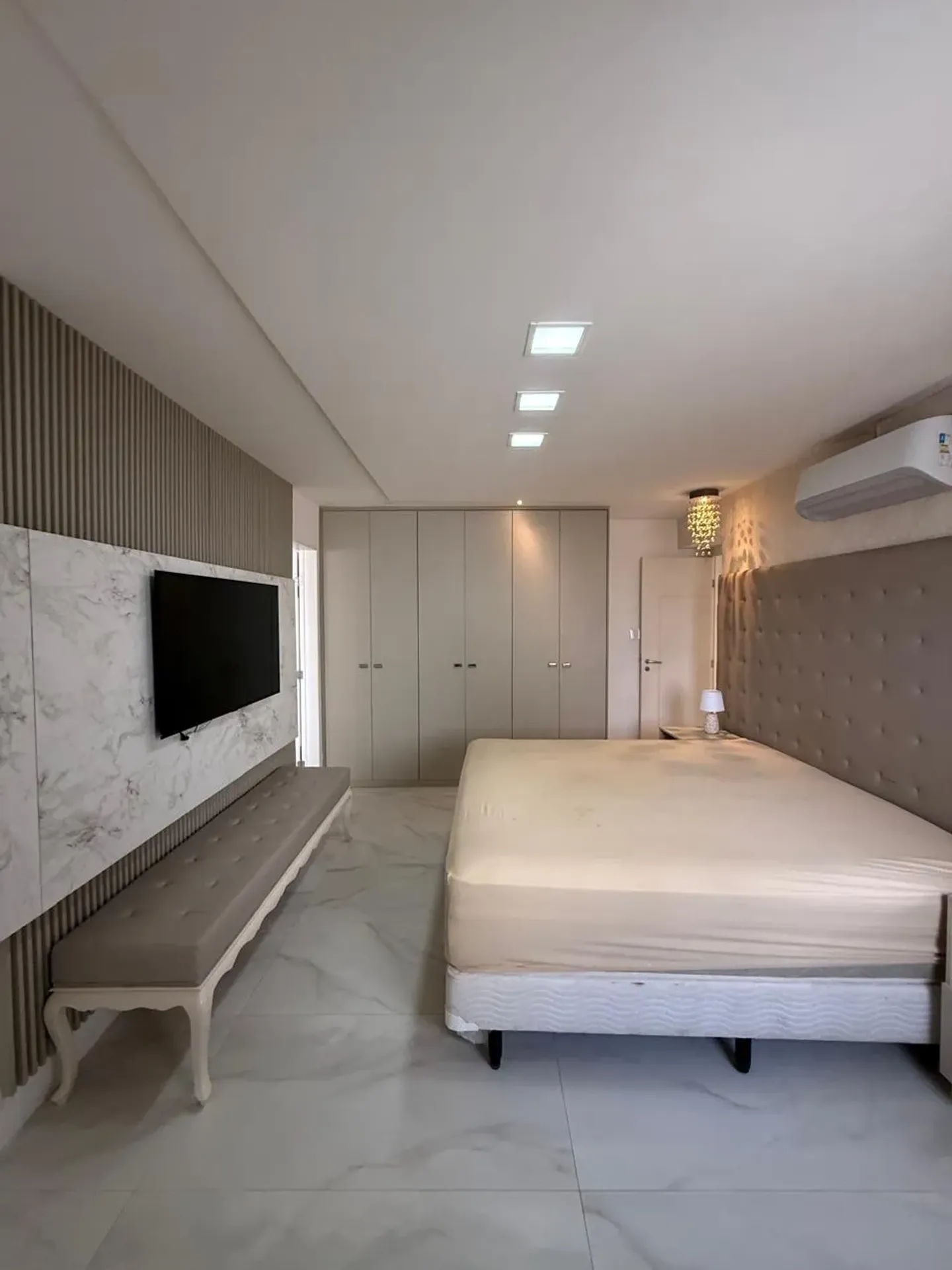 Власне барбекю та 4 спальні: квартира 195 м² — photo 15