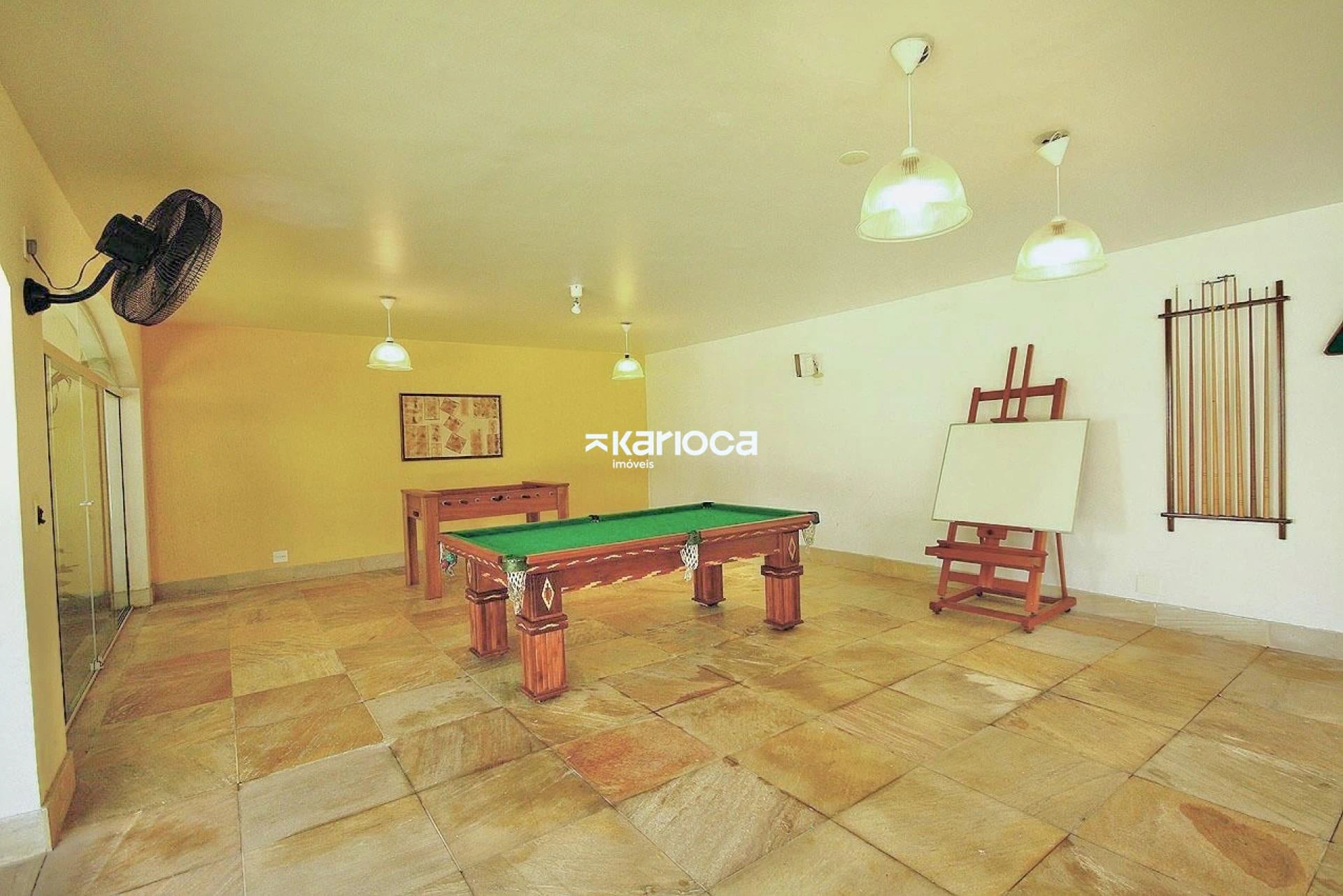 6-bedroom apartment with private garden and 8 parking spaces — photo 21
