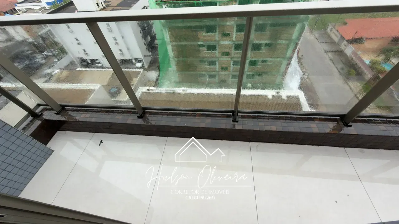 140 m² apartment with 4 bedrooms and open-plan kitchen