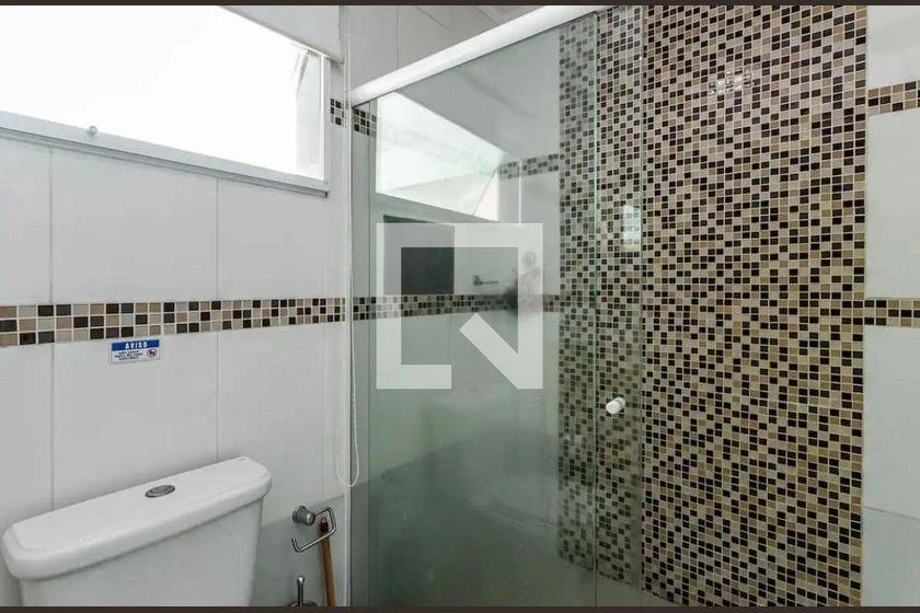 Casa amueblada de 288 m² con 4 suites y piscina — photo 32
