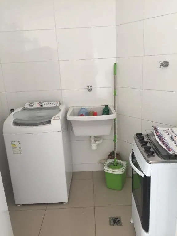 Furnished 65 m² apartment with 2 bedrooms and suite — photo 4