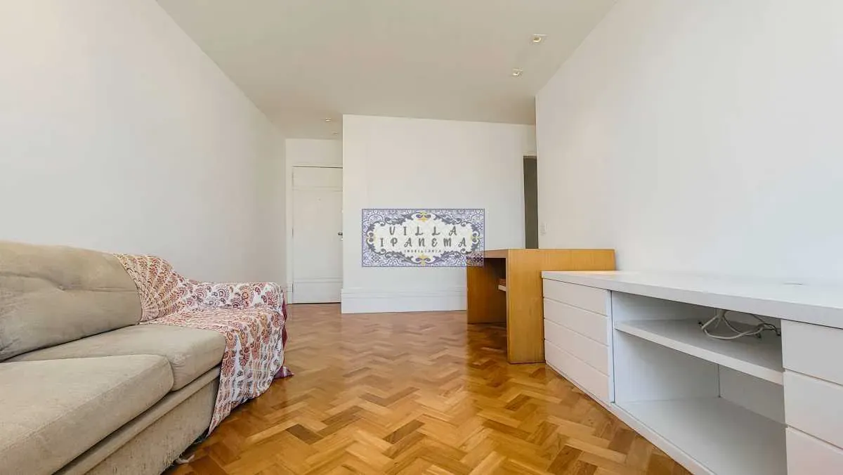 Apartment on the 9th floor with a washing machine — photo 11