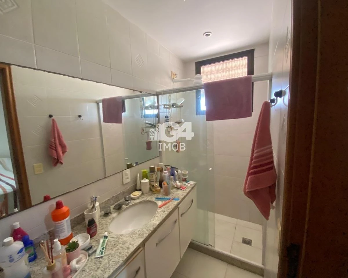 150 m² apartment with 2 bedrooms and 2 bathrooms — photo 18