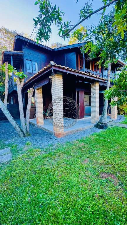 Casa rústica com 3 quartos e 96 m² com fogão a gás — photo 4