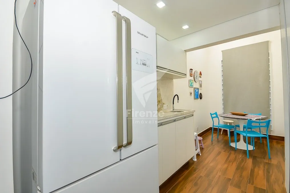 424 m² house with 3 en-suite bedrooms and 4 parking spots — photo 52