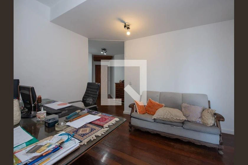 Furnished 2-bedroom apartment with view in 72 m² — photo 11