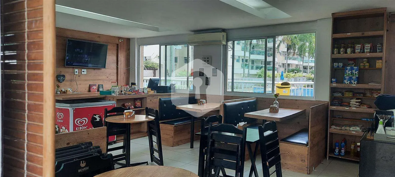 Apartamento de 2 quartos com varanda envidraçada — photo 26