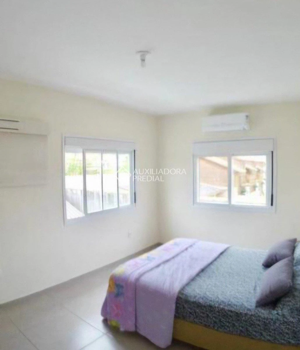 2-bedroom house with a home office — photo 5
