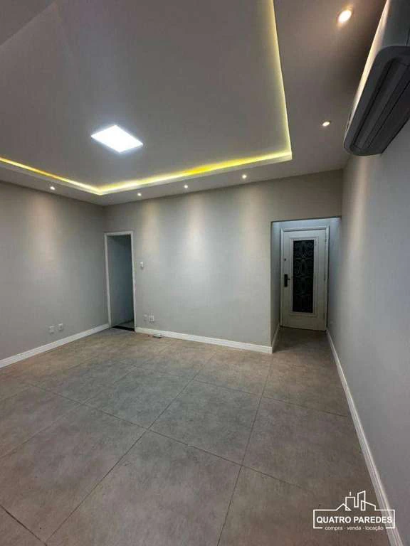 3-bedroom apartment with 3 bathrooms and 1 parking spot