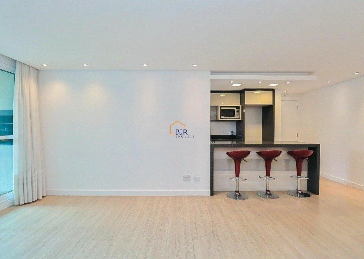 103 m² apartment with 2 bedrooms and 1 parking spot — photo 29