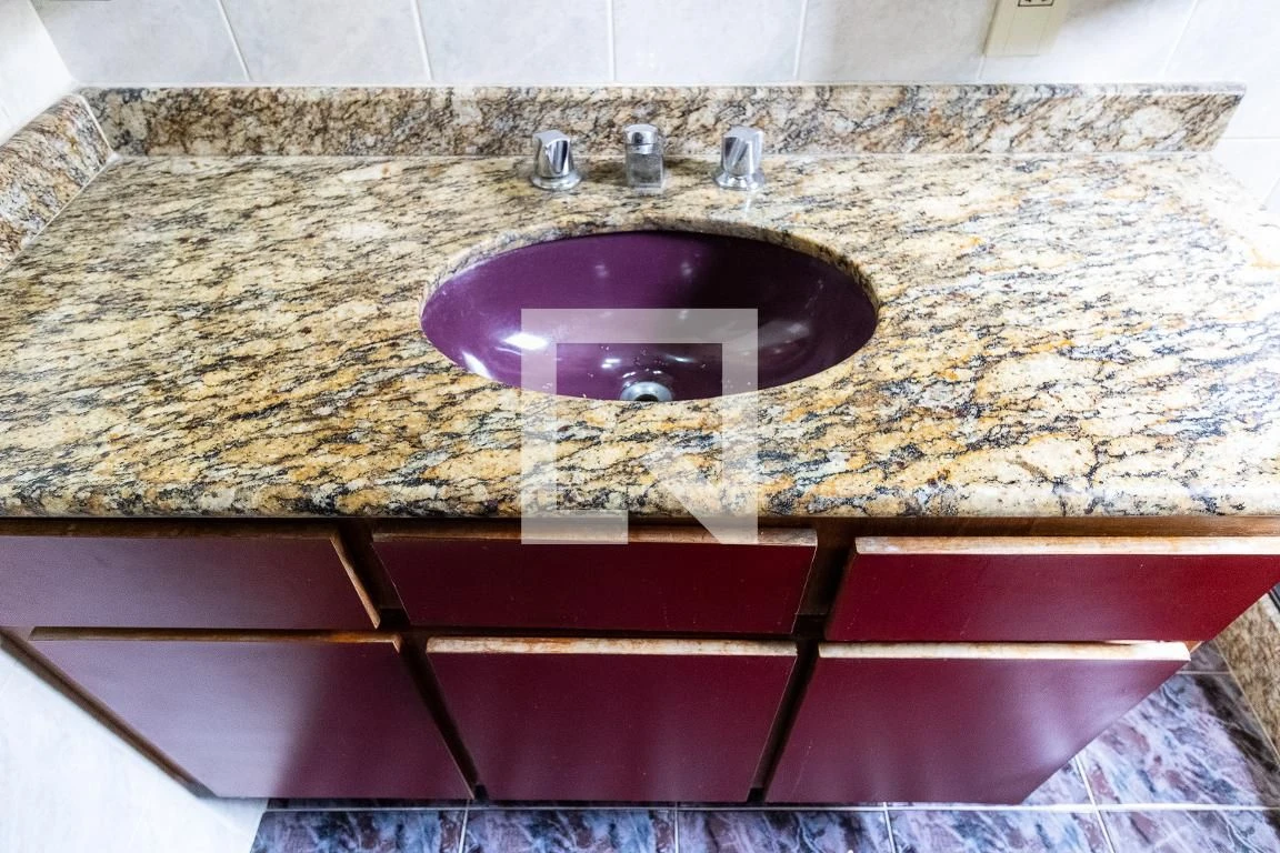 Casa de 2 andares com 238 m², 3 quartos e jardim — photo 35