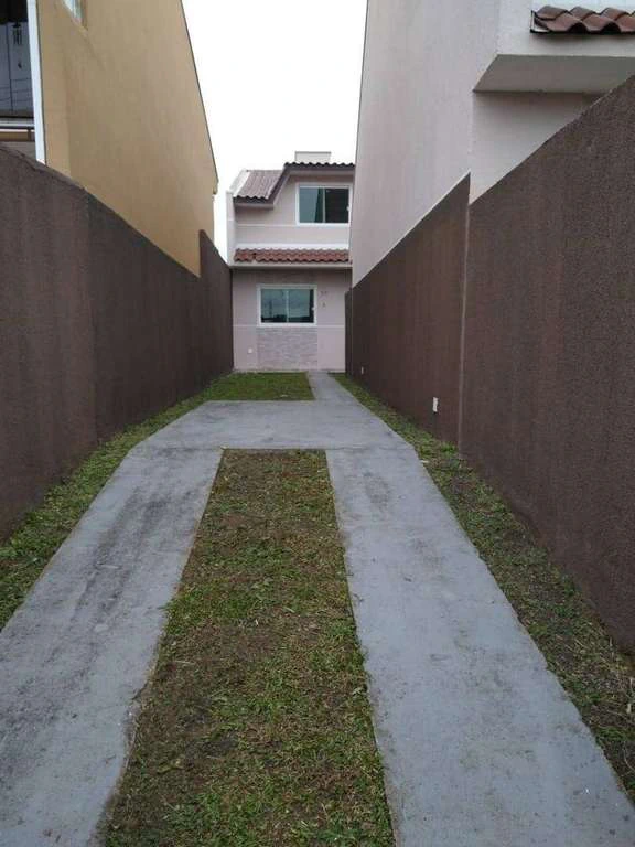 Unfurnished house with 4 bedrooms and 4 parking spaces — photo 5