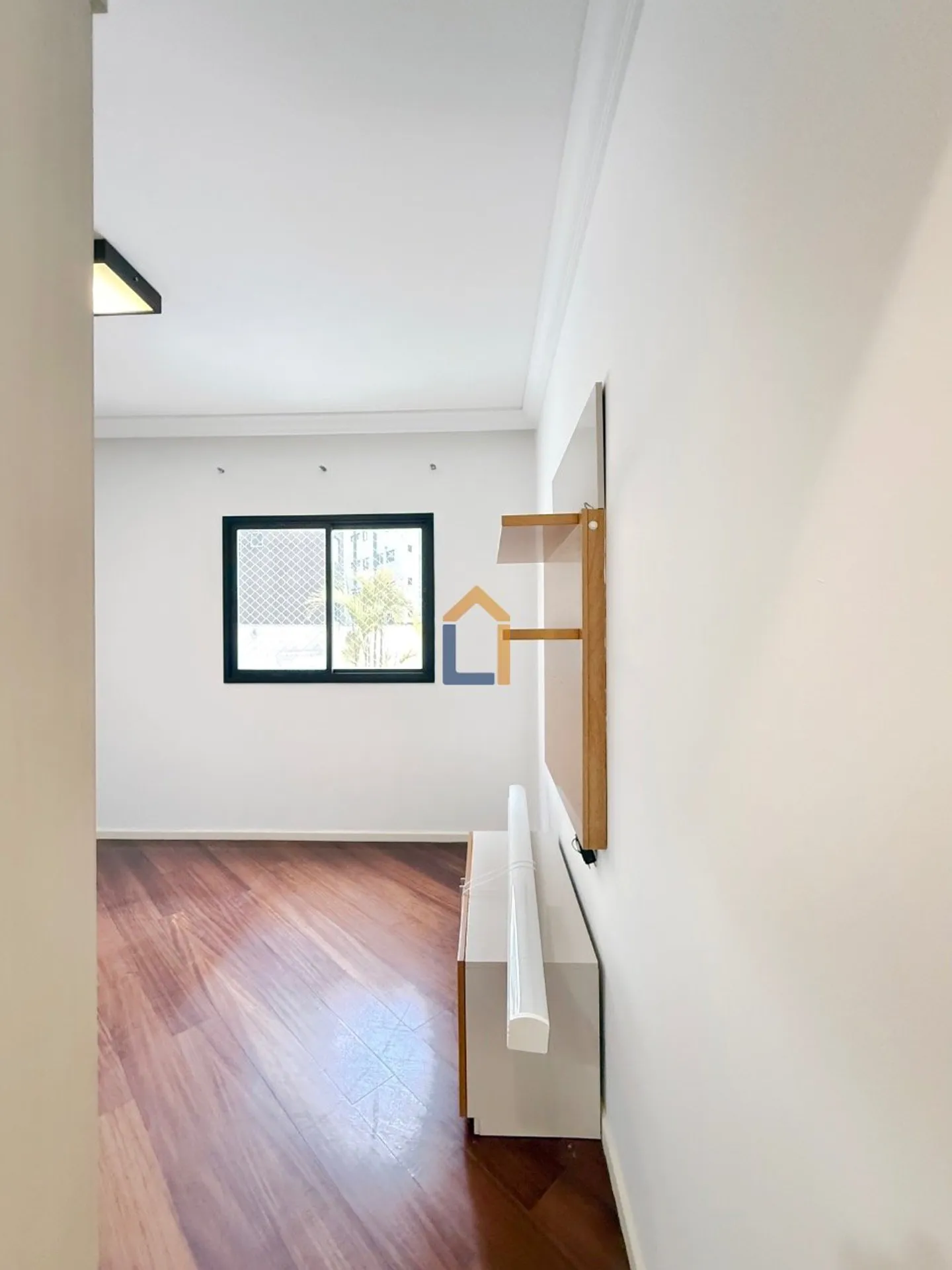 3-bedroom apartment with a washing machine in Curitiba — photo 65