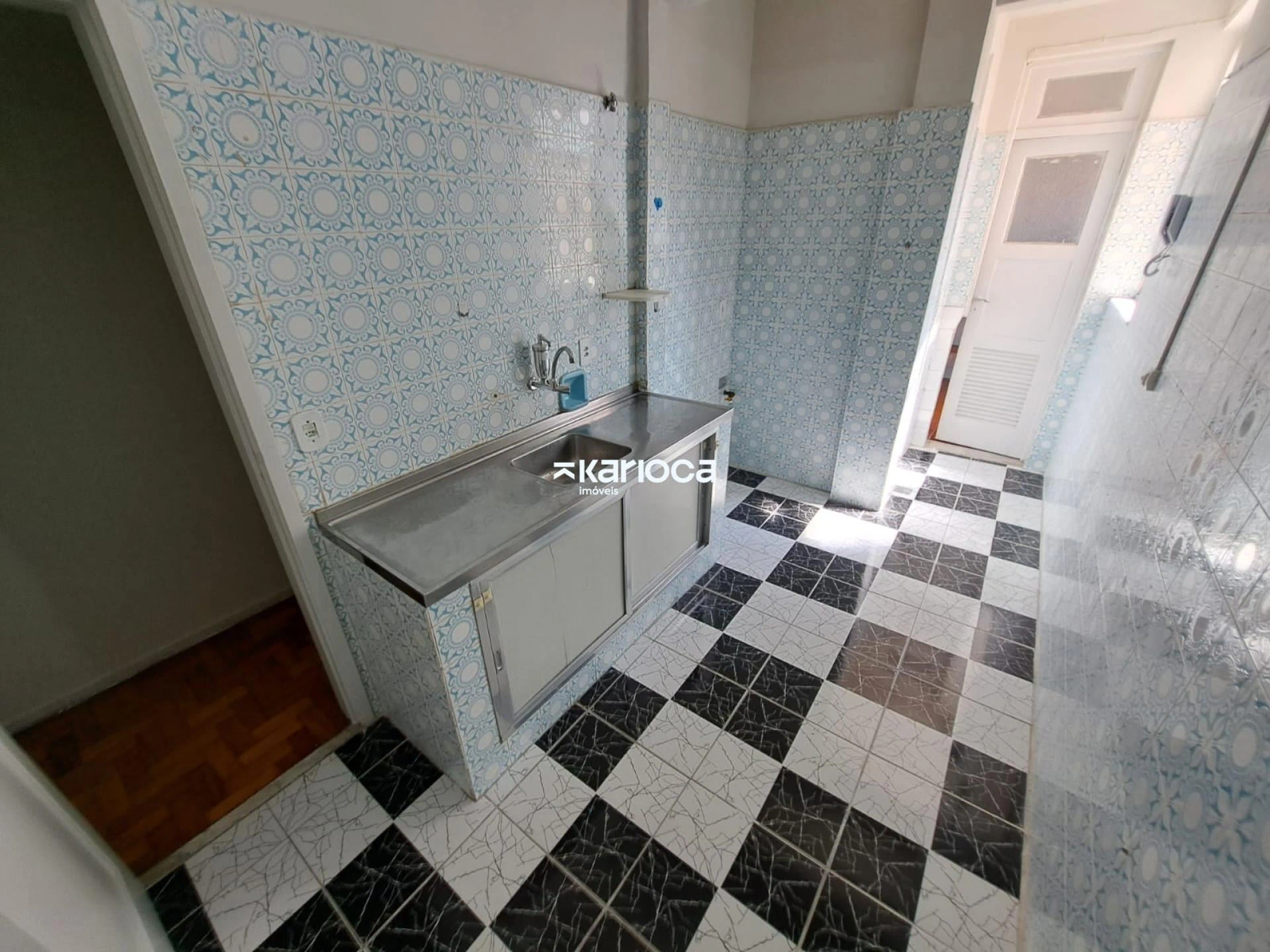 Квартира з 2 спальнями, 2 ванними та 1 паркомісцем — photo 9