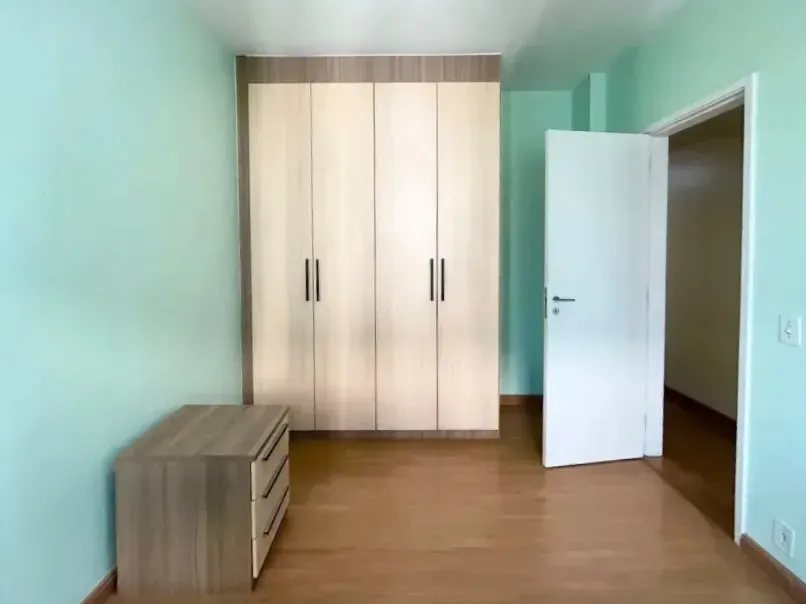 127 m² apartment with 4 bedrooms and 3 bathrooms — photo 6