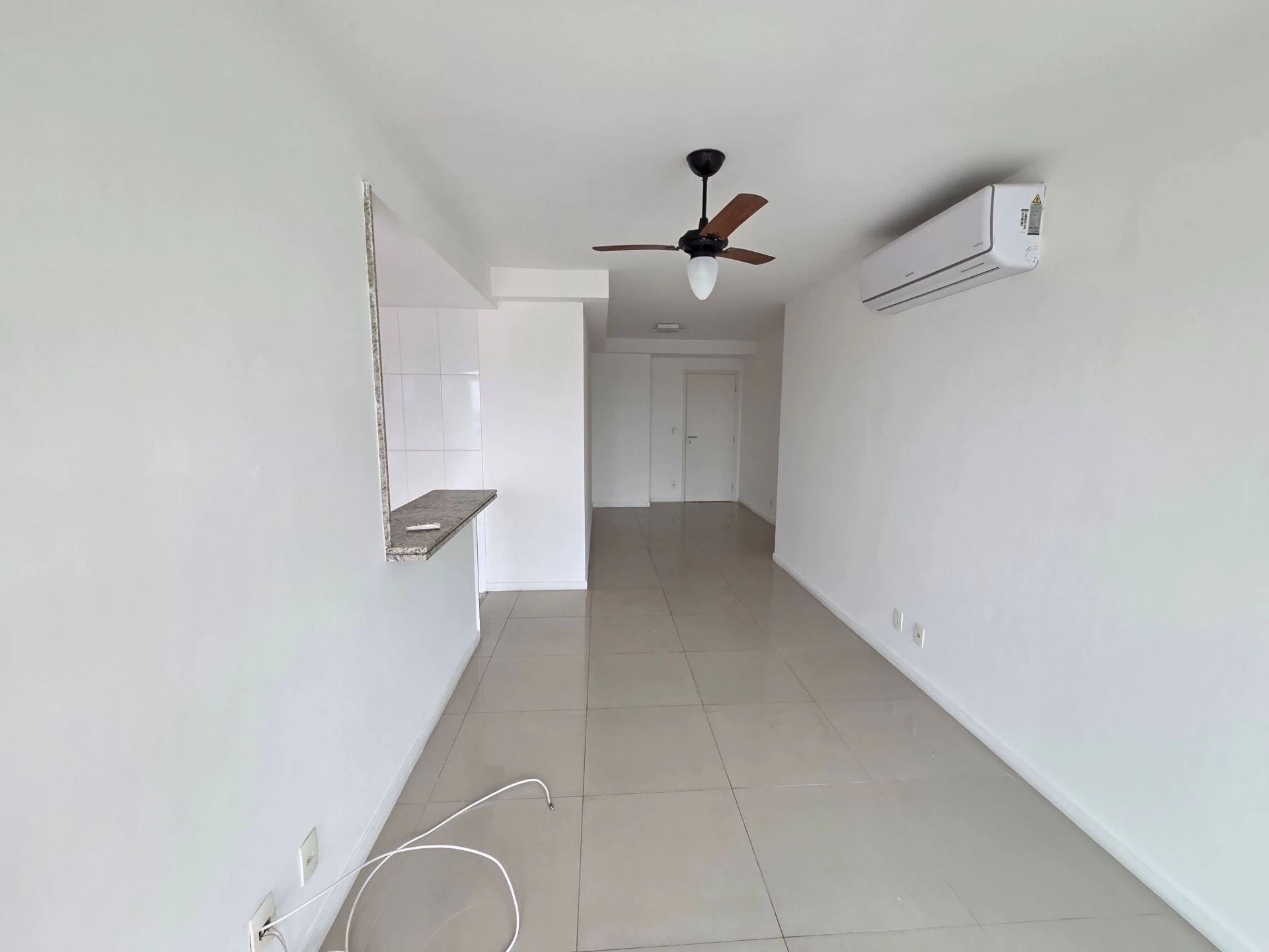2-bedroom apartment with a mountain view in Rio de Janeiro — photo 6