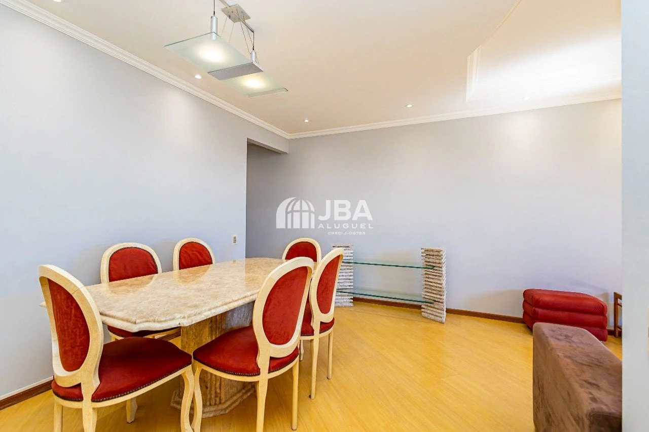 3-bedroom apartment with 1 en-suite and 1 parking spot — photo 3